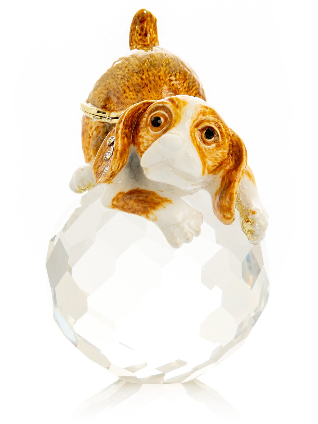 Ring with a detailed dog design on a white background